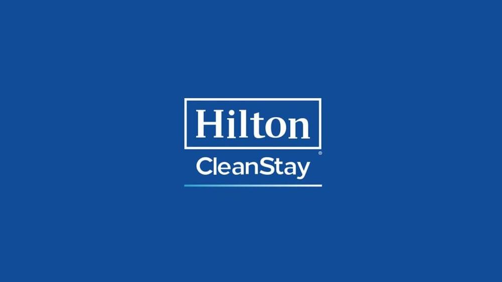 Hampton Inn Alexandria/Old Town Екстериор снимка